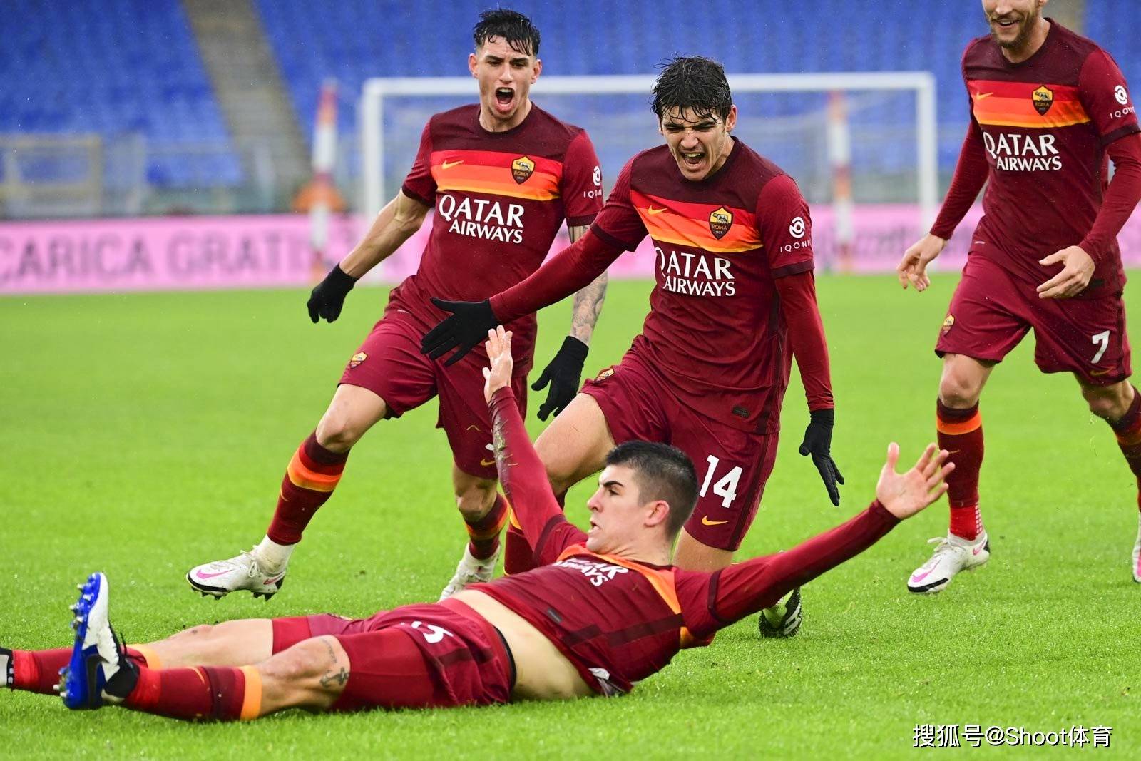 赛地聚焦——欧超杯赛前热度飙升，皇家马德里状态回暖，更衣室稳定，临场指挥获称赞的简单介绍