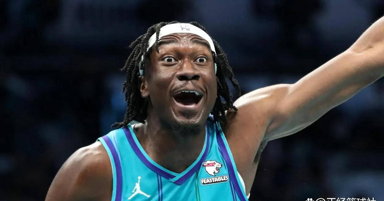 菲尼克斯太阳窗口期造点机会,志在NBA常规赛名次提升,质疑声仍在,控场能力受关注(nba常规赛多少场) 菲尼克斯太阳窗口期造点机会,志在NBA常规赛名次提升,质疑声仍在,控场能力受关注(nba常规赛多少场)