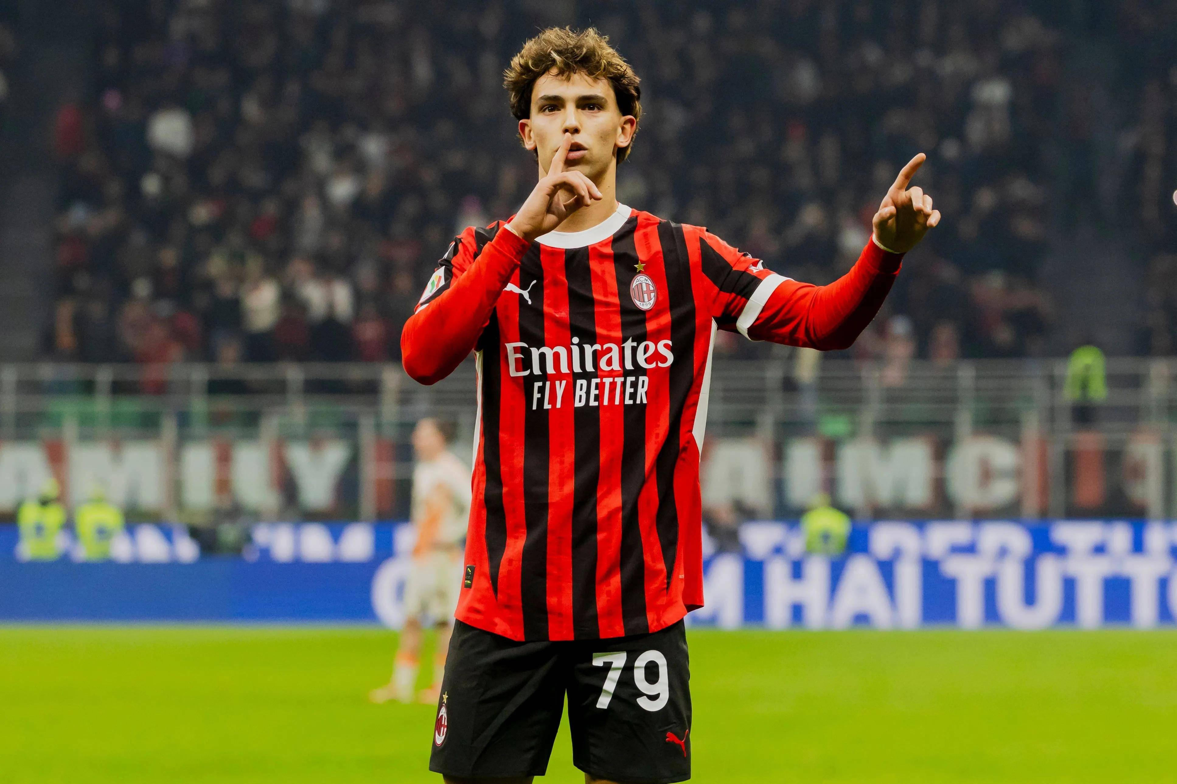 太狠了！穆雷在SKT比赛中赛况扑朔迷离加时末段费耶诺德队长鼓劲，AC米兰回应争议备战法国杯的简单介绍