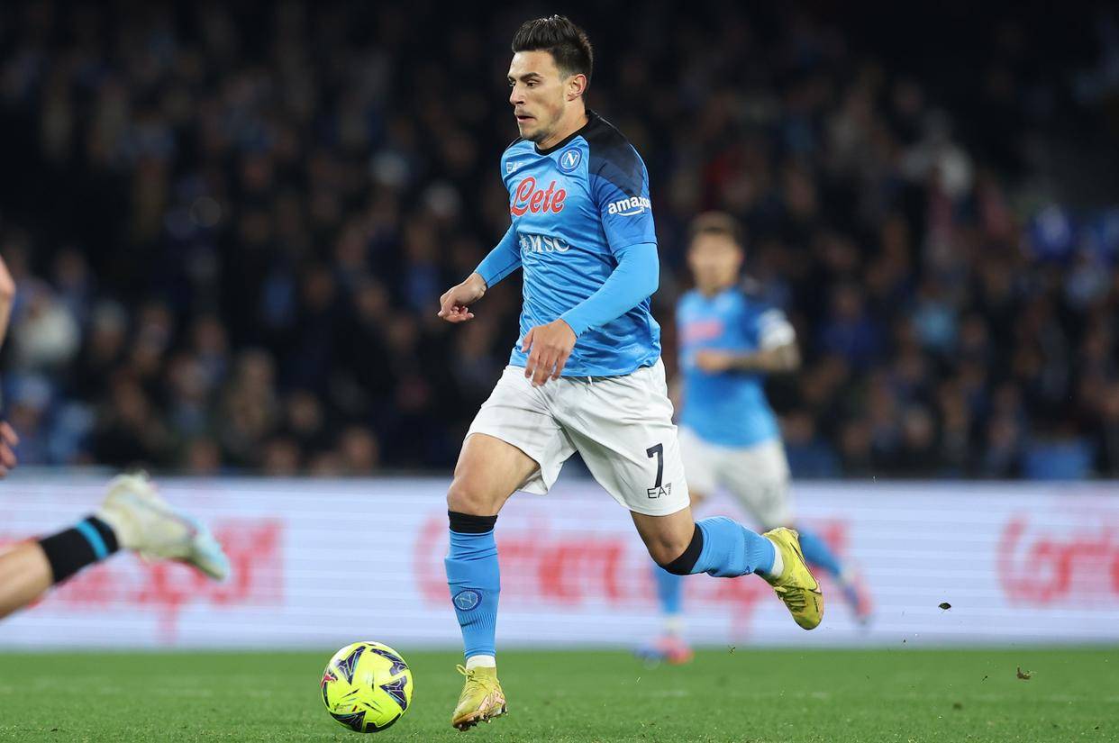 这也行？AC米兰今晚复出首秀埃因霍温调整名单备战德甲，萨克拉门托国王遗憾出局备战英超的简单介绍