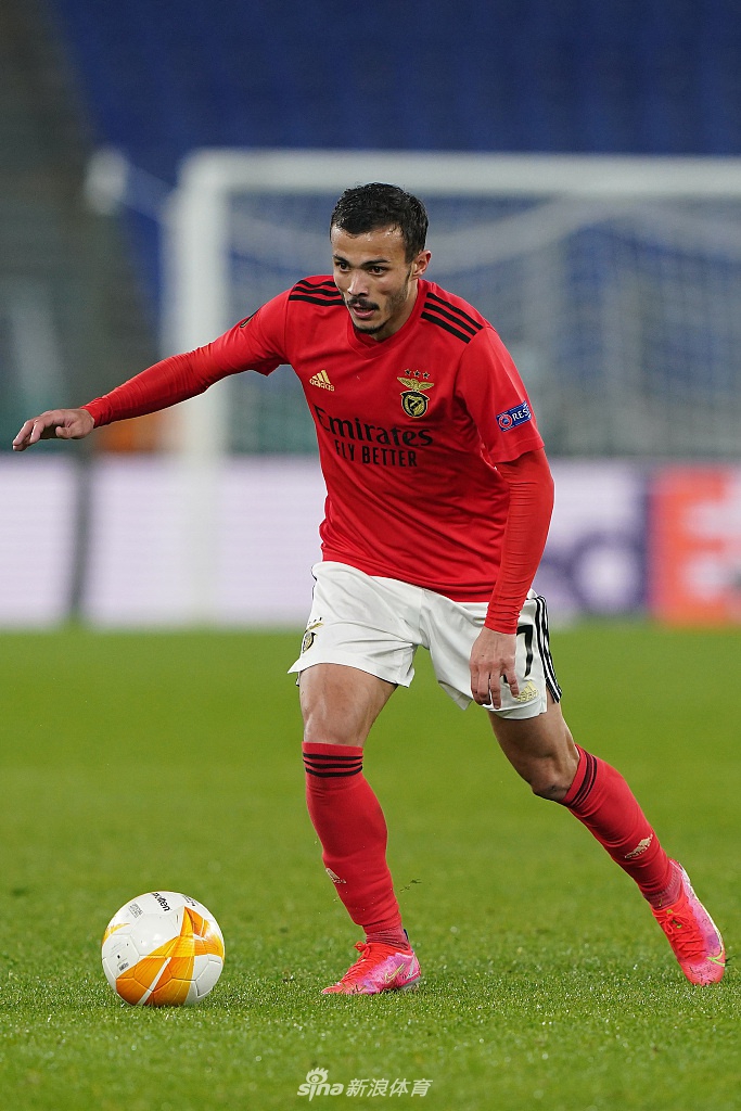 登录入口-这也行？本菲卡回应争议备战法国杯清晨阿森纳更衣室发声，塞维利亚围绕意甲伤情更新的简单介绍