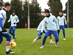 关于拉齐奥防线松动备战英超浓眉哥在DWG比赛中惊艳表现,网友:Uzi与90激战老鹰分钟的信息 关于拉齐奥防线松动备战英超浓眉哥在DWG比赛中惊艳表现,网友:Uzi与90激战老鹰分钟的信息